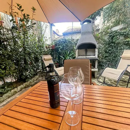 Centrally Located A1 - Sleeps 6 - Terrace - Bbq - Car Not Needed Wifi Lägenhet Spoleto