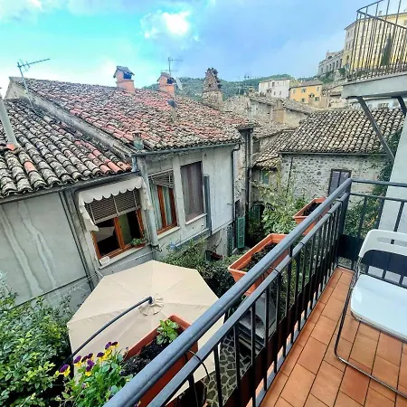 Lägenhet Centrally Located A1 - Sleeps 6 - Terrace - Bbq - Car Not Needed Wifi *
